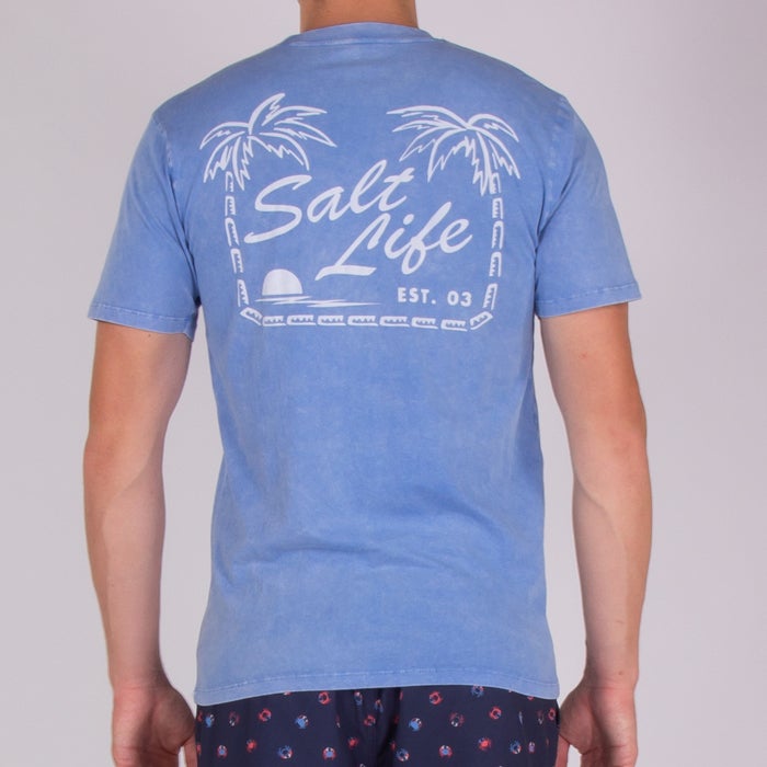 model wearing Salt Life Palm Cove SS Mens Tee SLM30310 Azure 